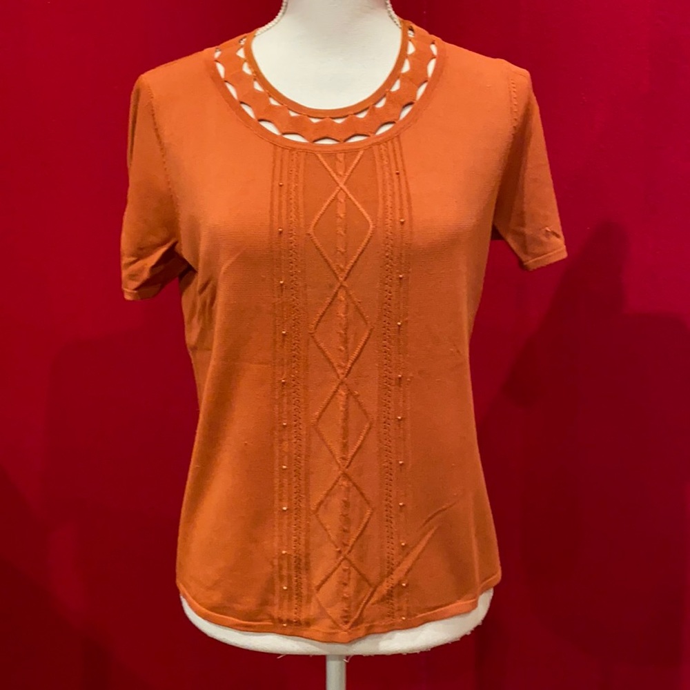 Beautiful short sleeve blouse